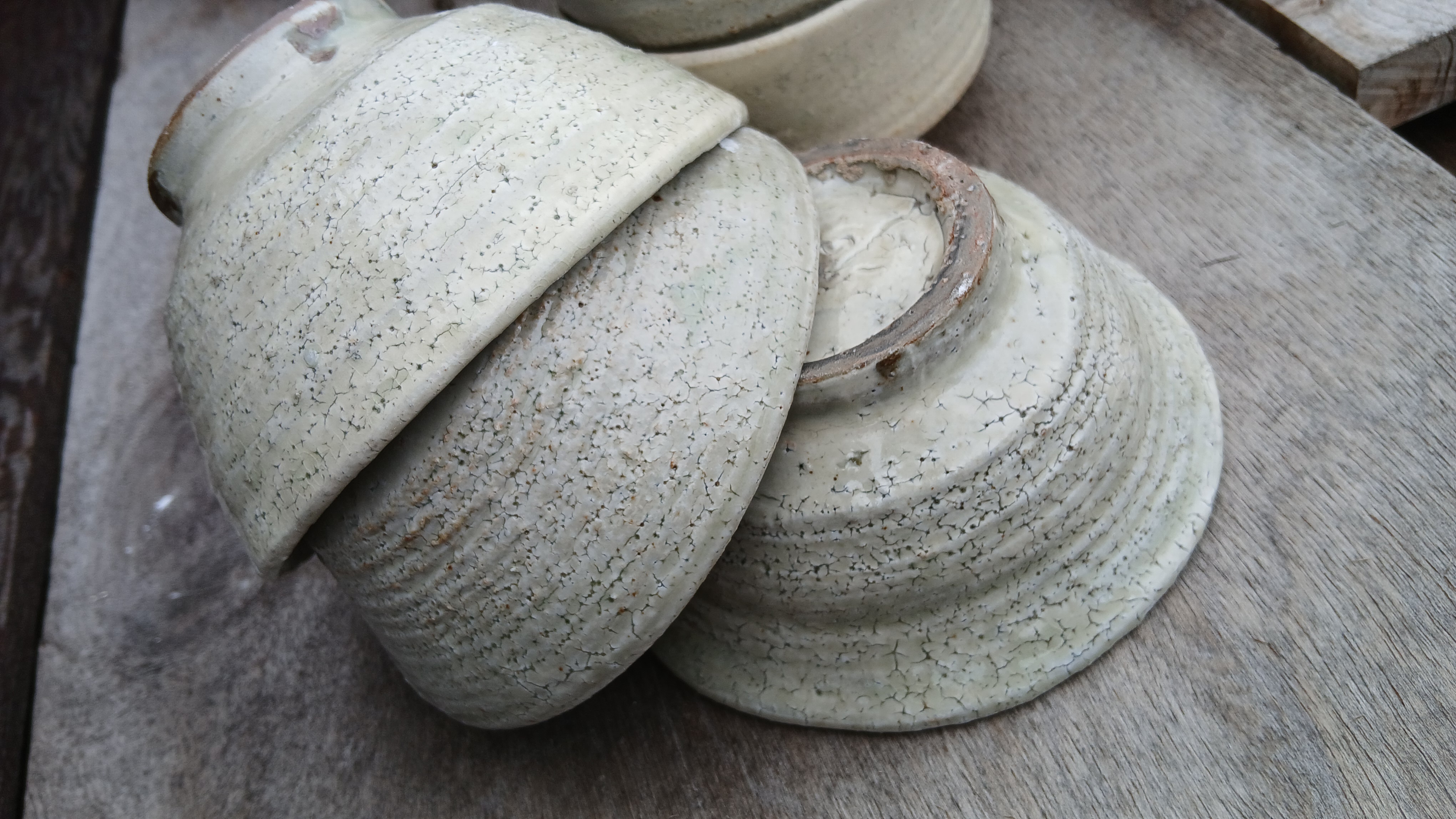 Kohiki rounded jar, hand-thrown