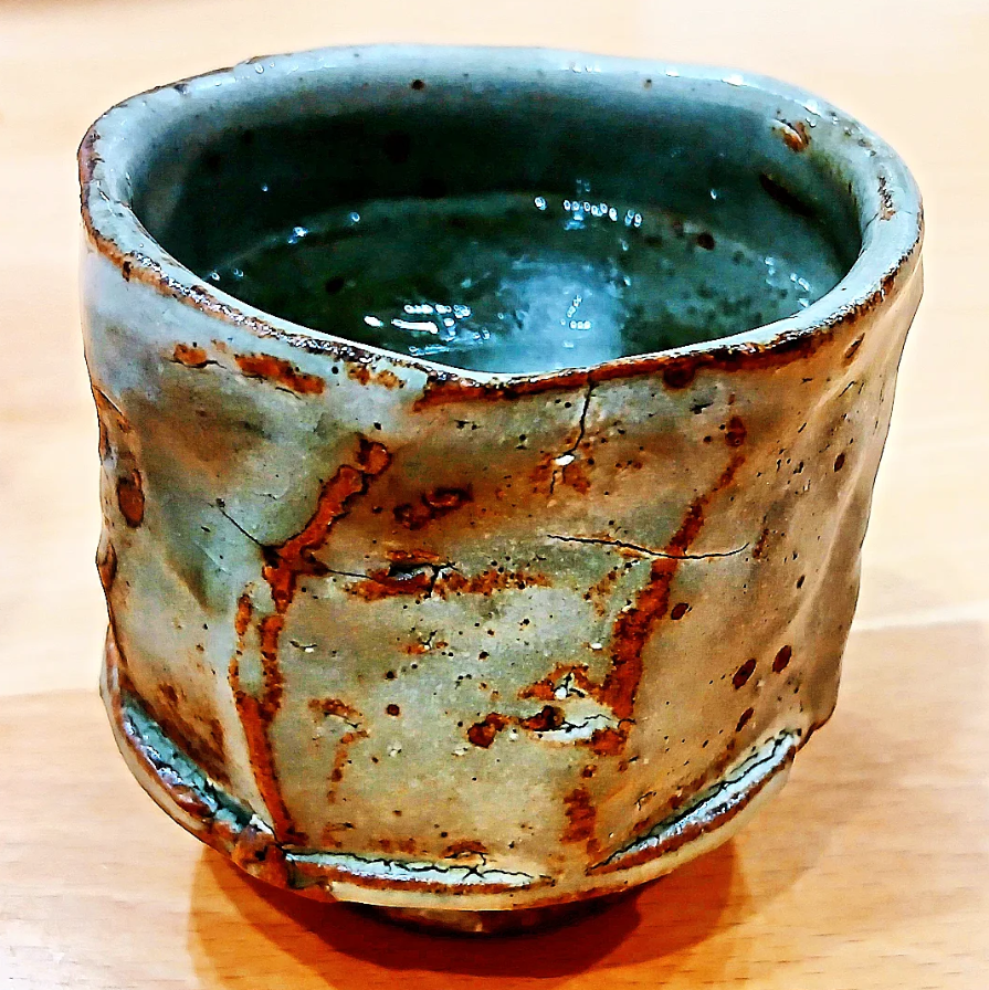 Kohiki tea cup with fine crackle